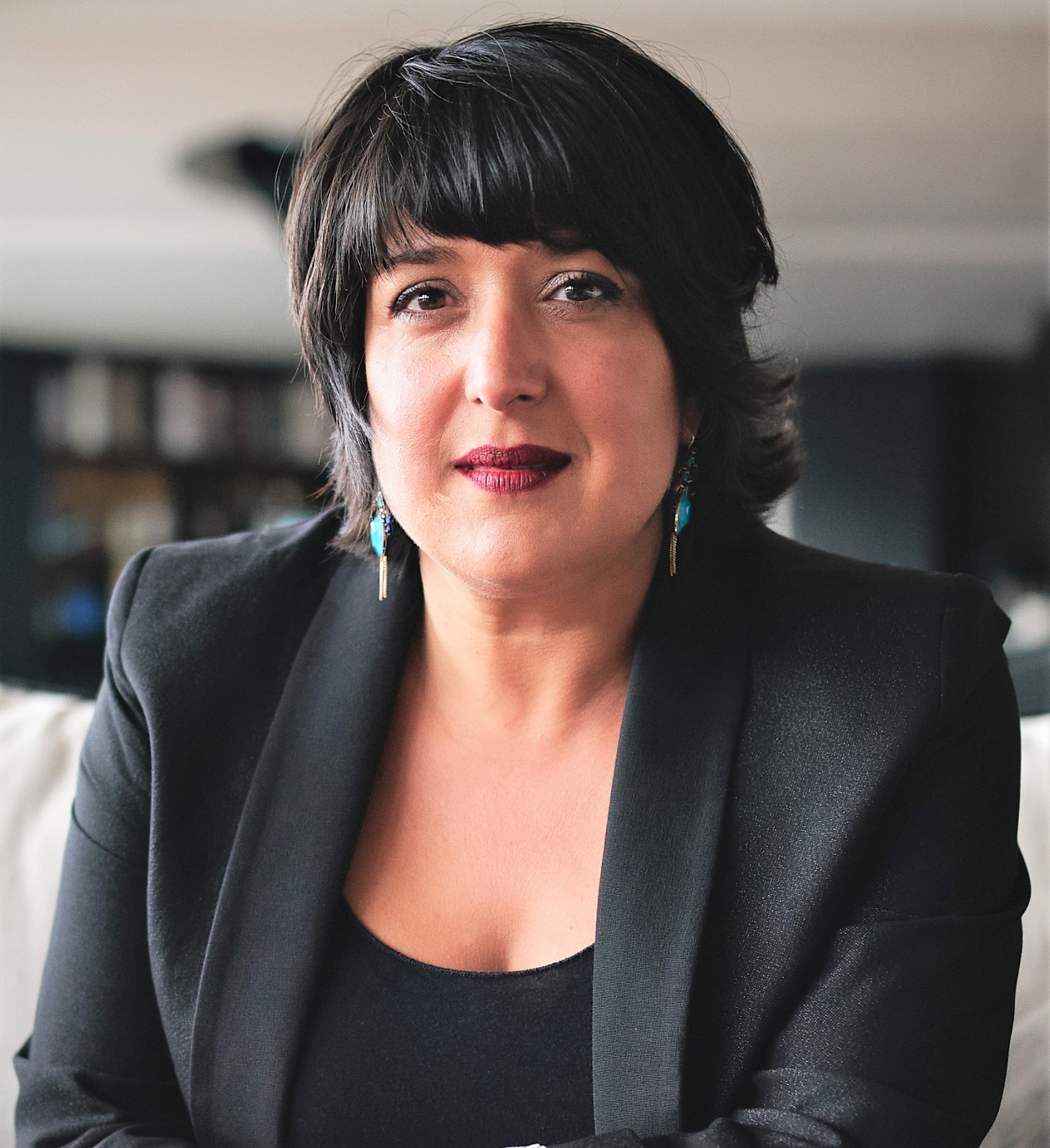 Photo portrait d'Emilie SIDIQIAN, Directrice générale de Salesforce France.