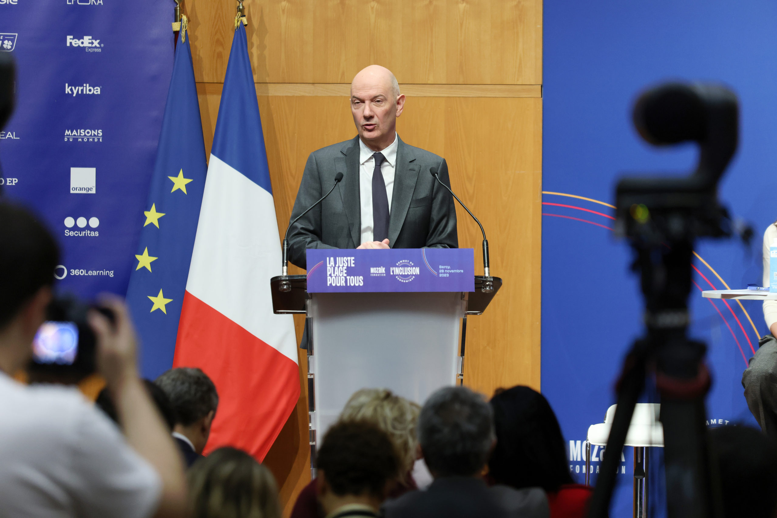 Photo Roland Lescure discours Sommet de l'inclusion économique 023